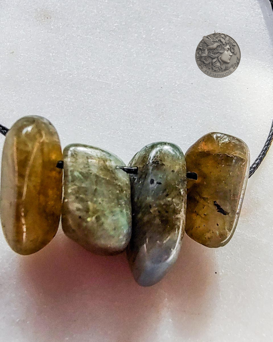 Labradorite Daily Bracelet – Everyday Essential